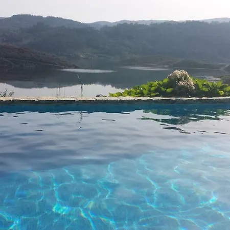 度假居 Casa Rustica Com Minigolf E Piscina, Sever Do Vouga By Mystay 西弗都沃加